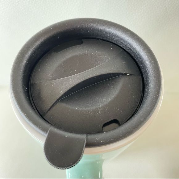 NWT Sheffield Home Beautiful Queen Bee Mint Green Tall Travel Coffee Mug w/ Lid - Picture 11 of 14